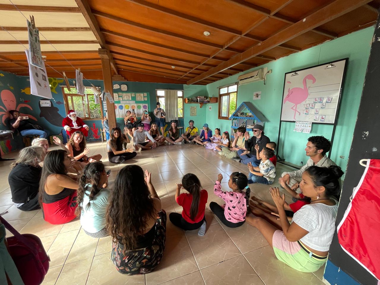 Historias de impacto local junto a niños, jóvenes y familias.